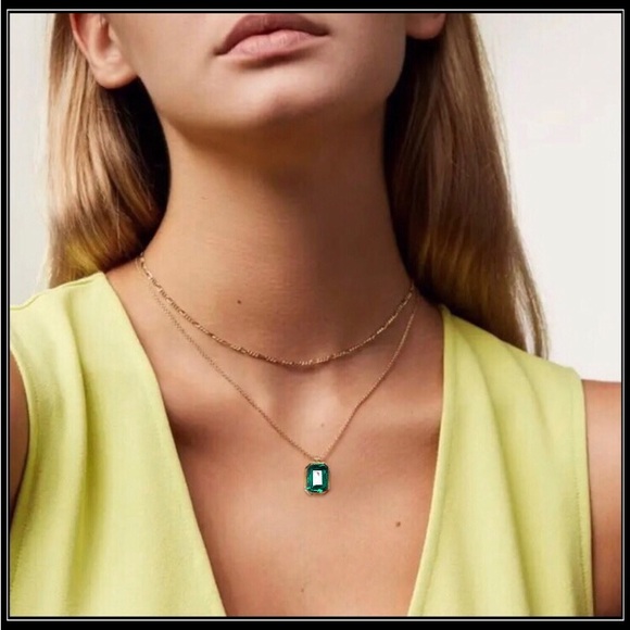 14k Gold Crystal Cut Emerald Minimalist Paperclip Necklace - Picture 6 of 9